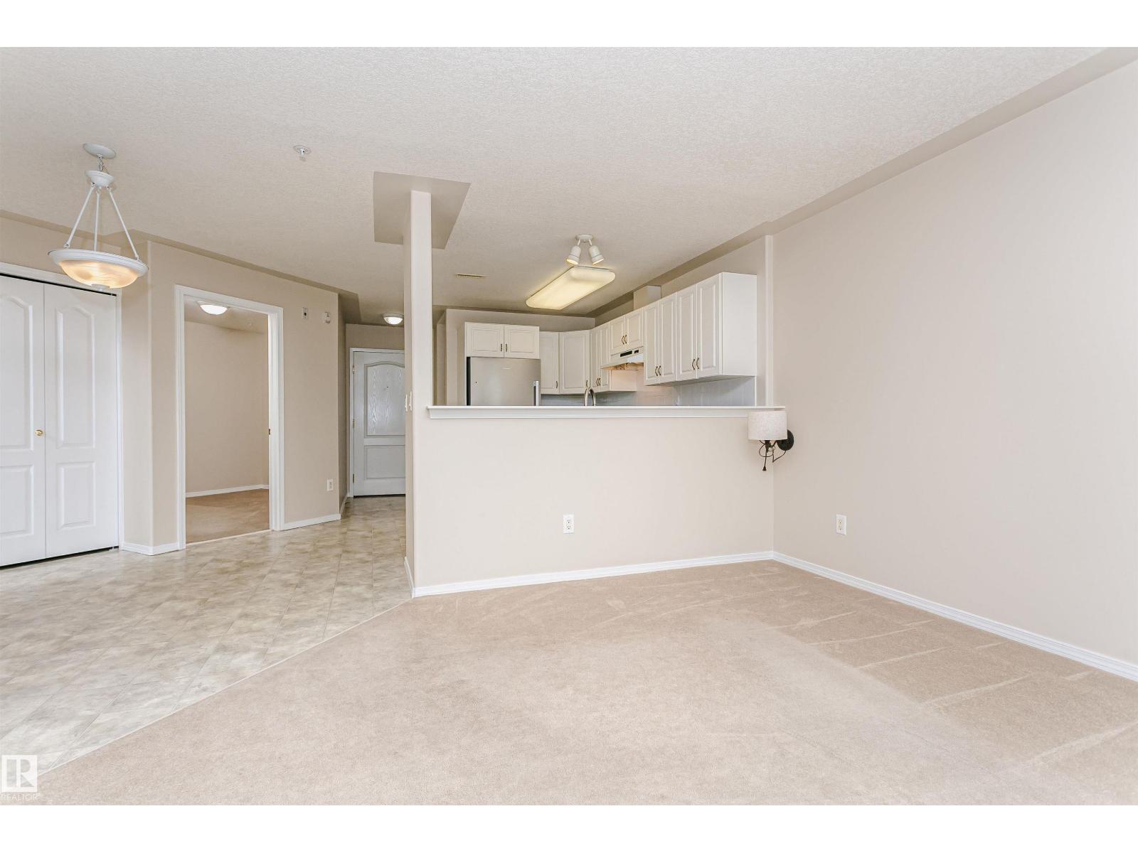 #413 237 YOUVILLE DR E NW - 23