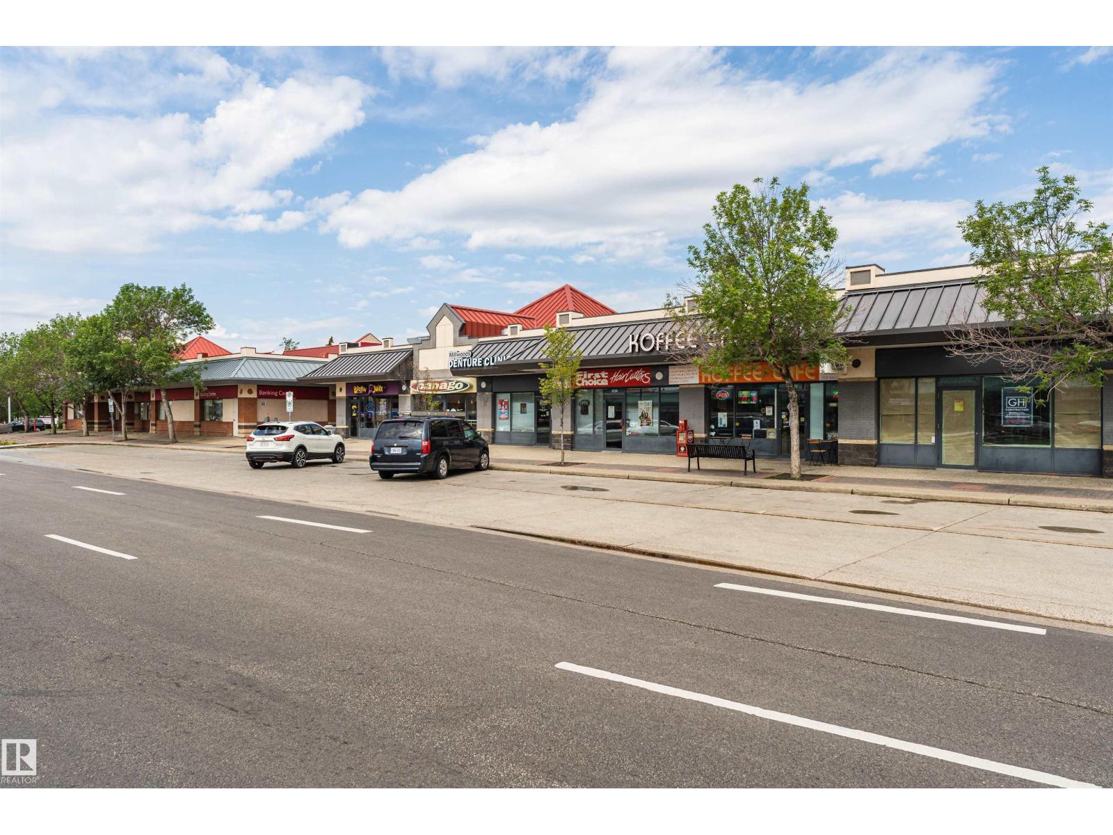 #413 237 YOUVILLE DR E NW - 47
