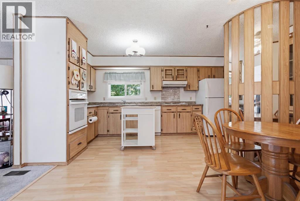 3011 Burroughs Manor NE - 14