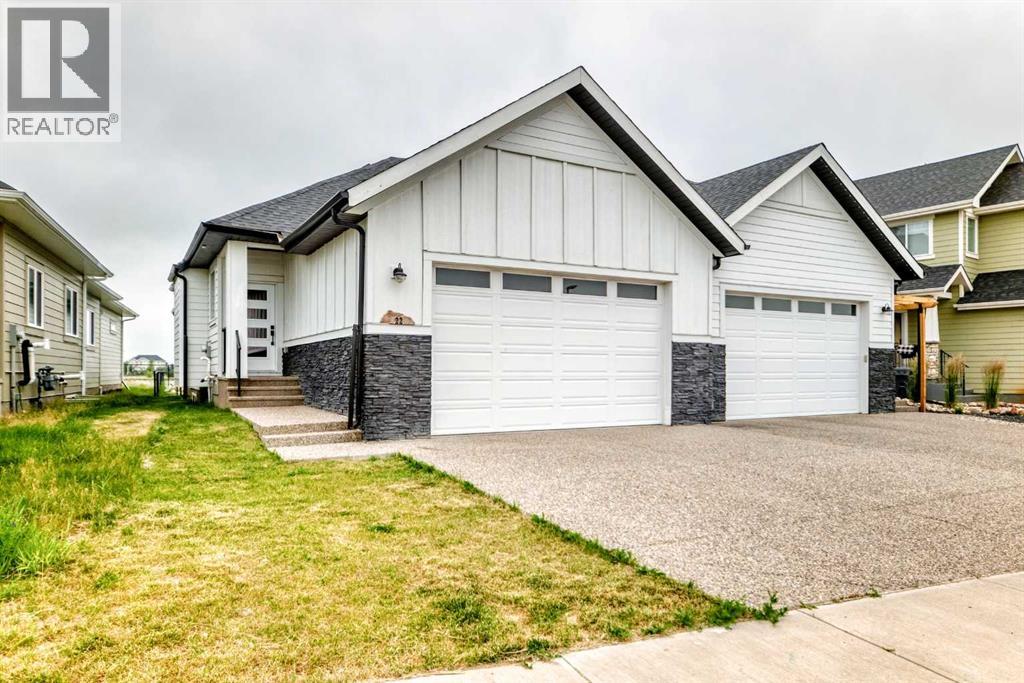 22 St Andrews Close - 2