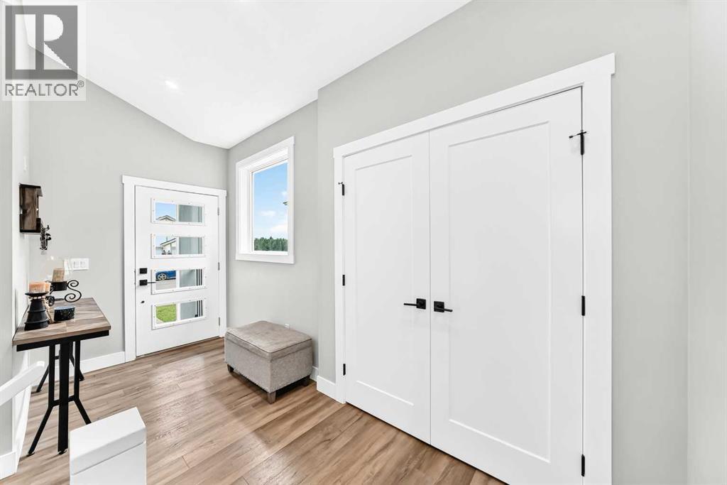 22 St Andrews Close - 3