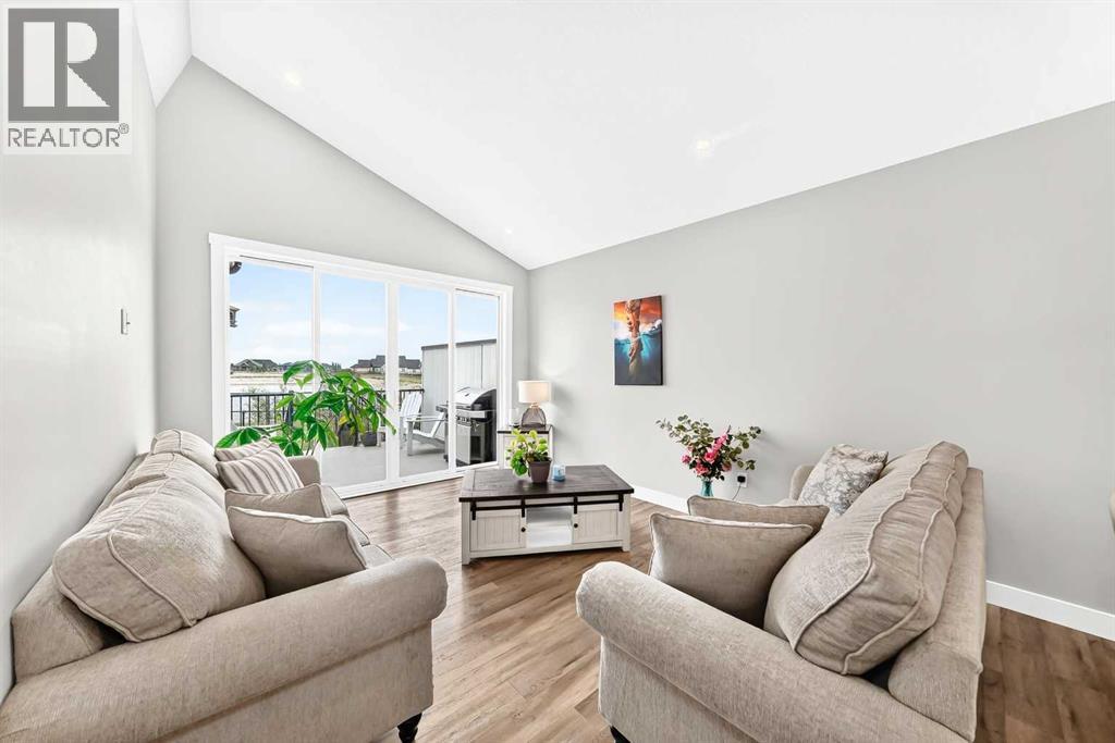 22 St Andrews Close - 12