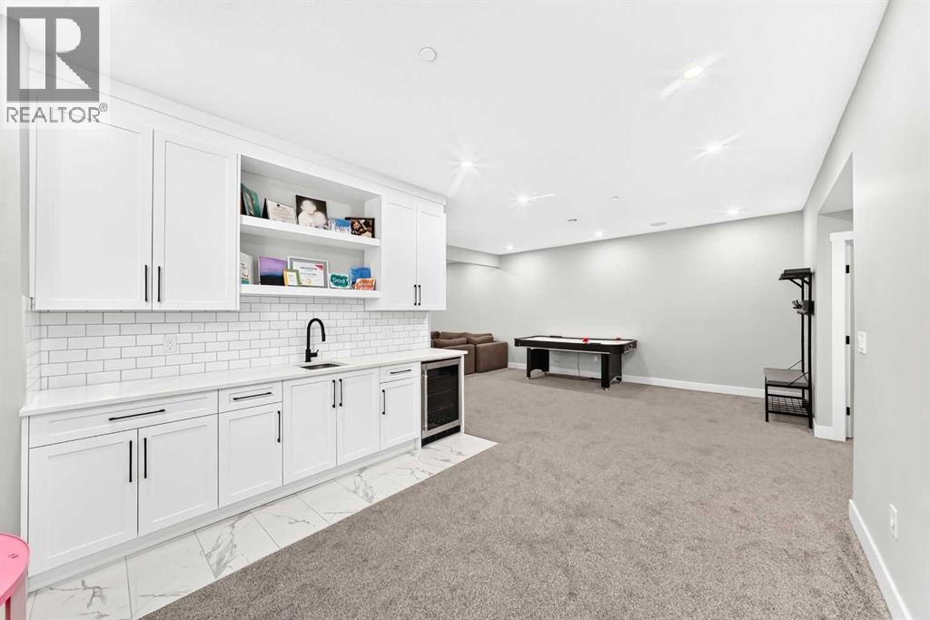 22 St Andrews Close - 40