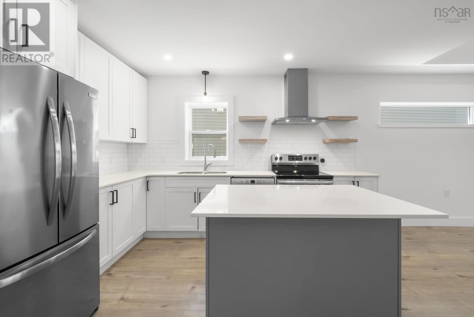 42 Elizabeth Avenue - 10