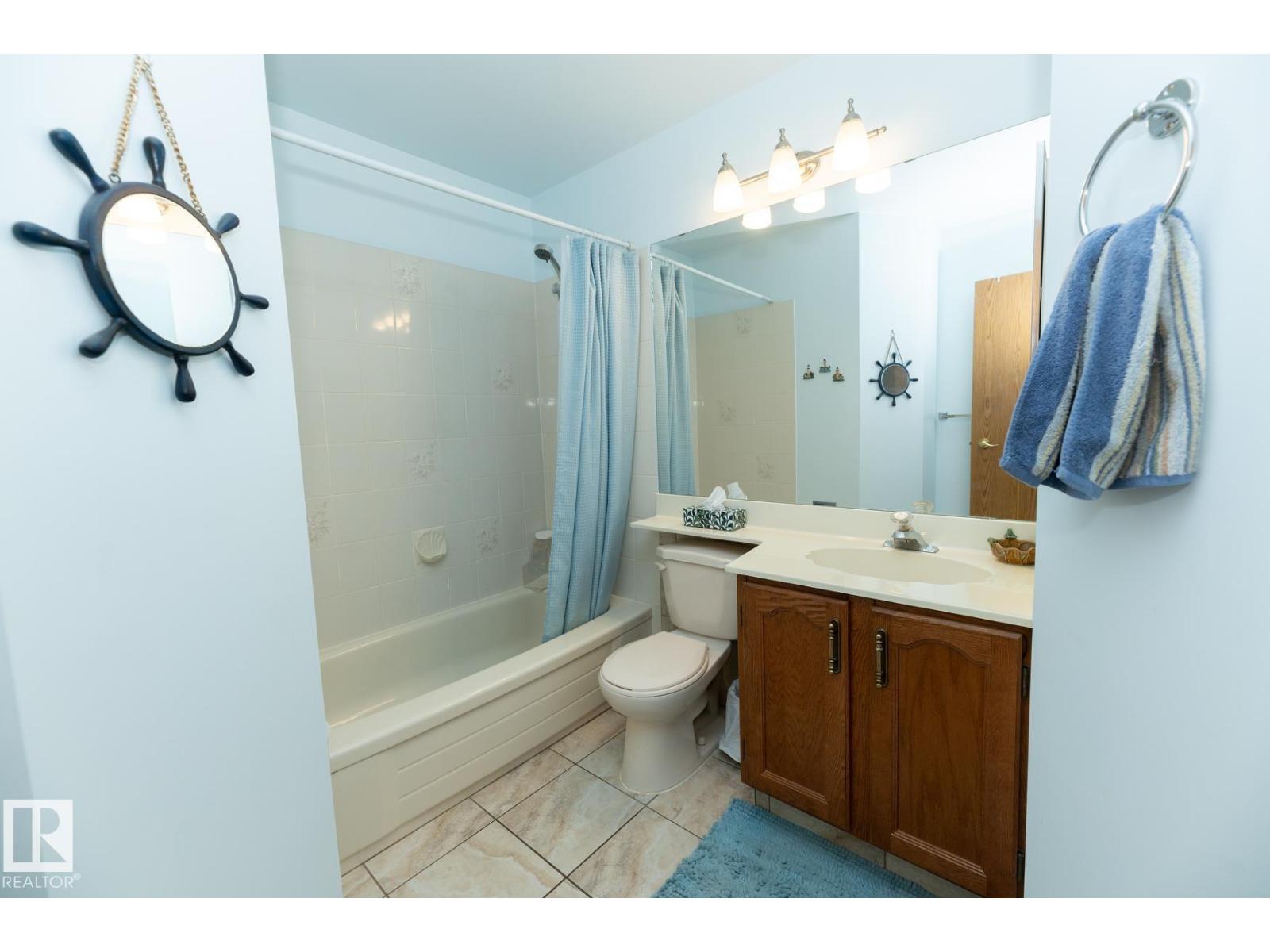 10860 25 AV NW - 20