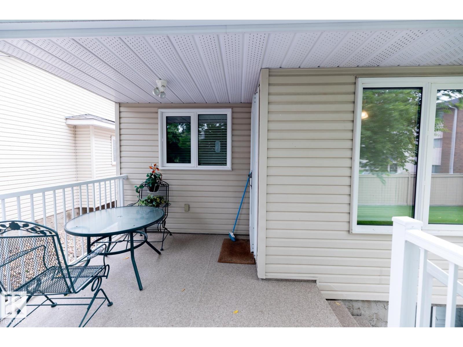 10860 25 AV NW - 36