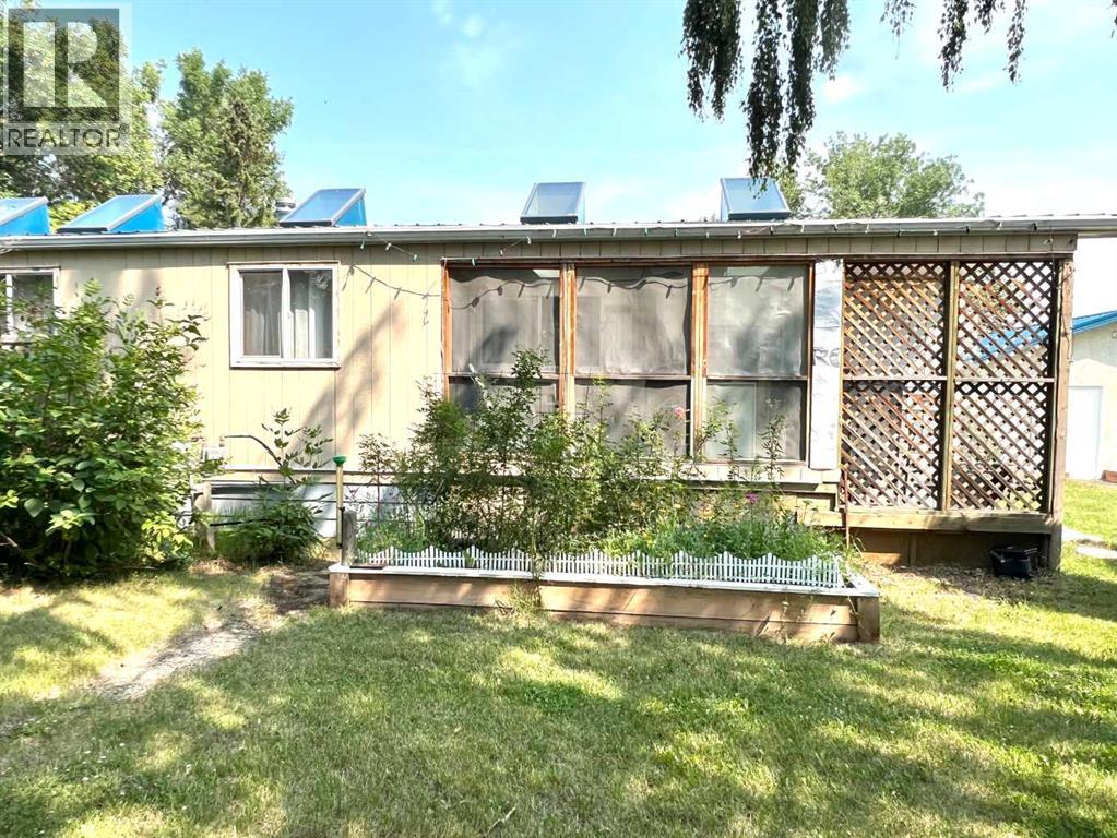 163078 TWP RD 232 - 33