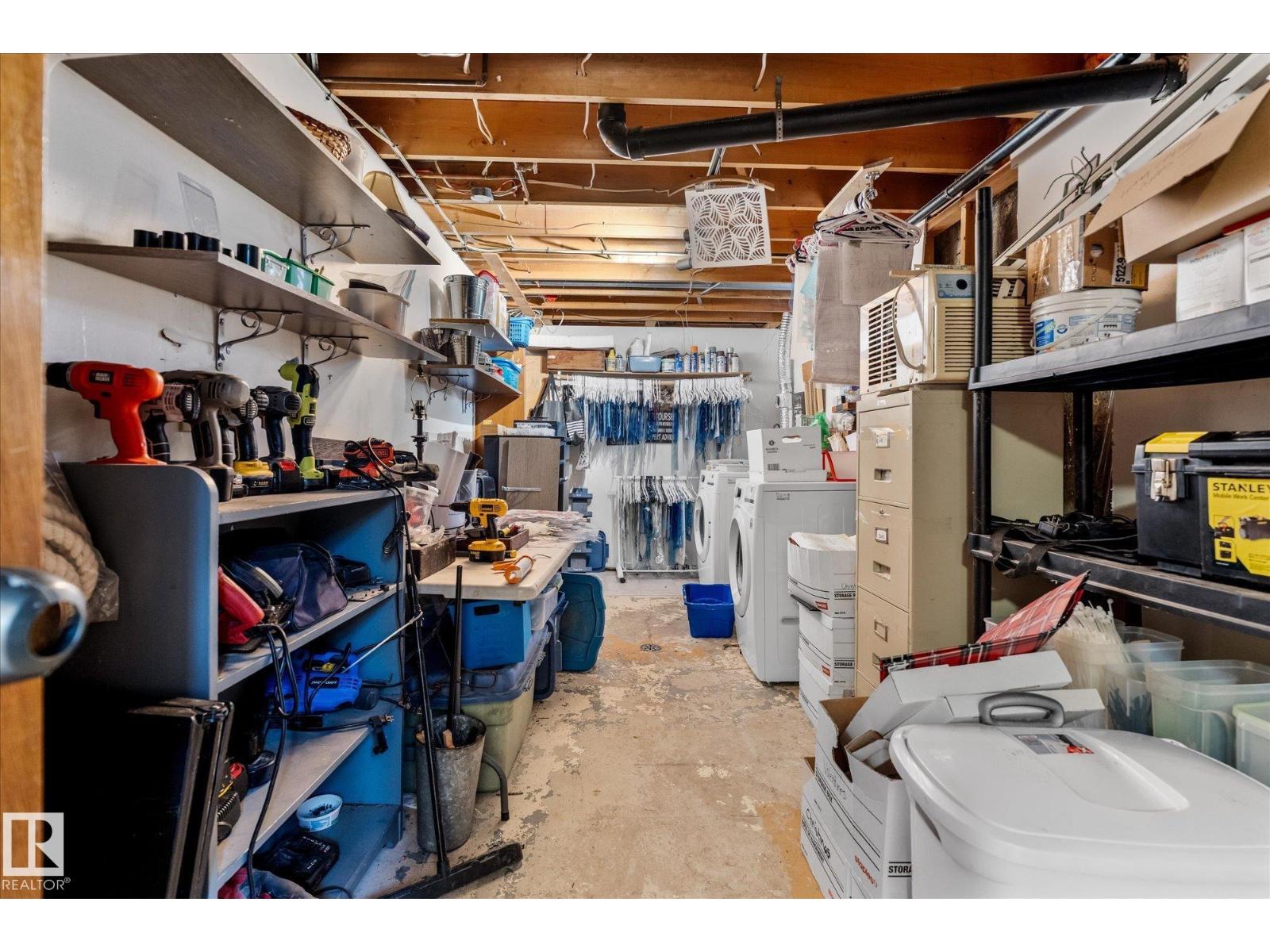121 GREENWOOD DR - Image 45