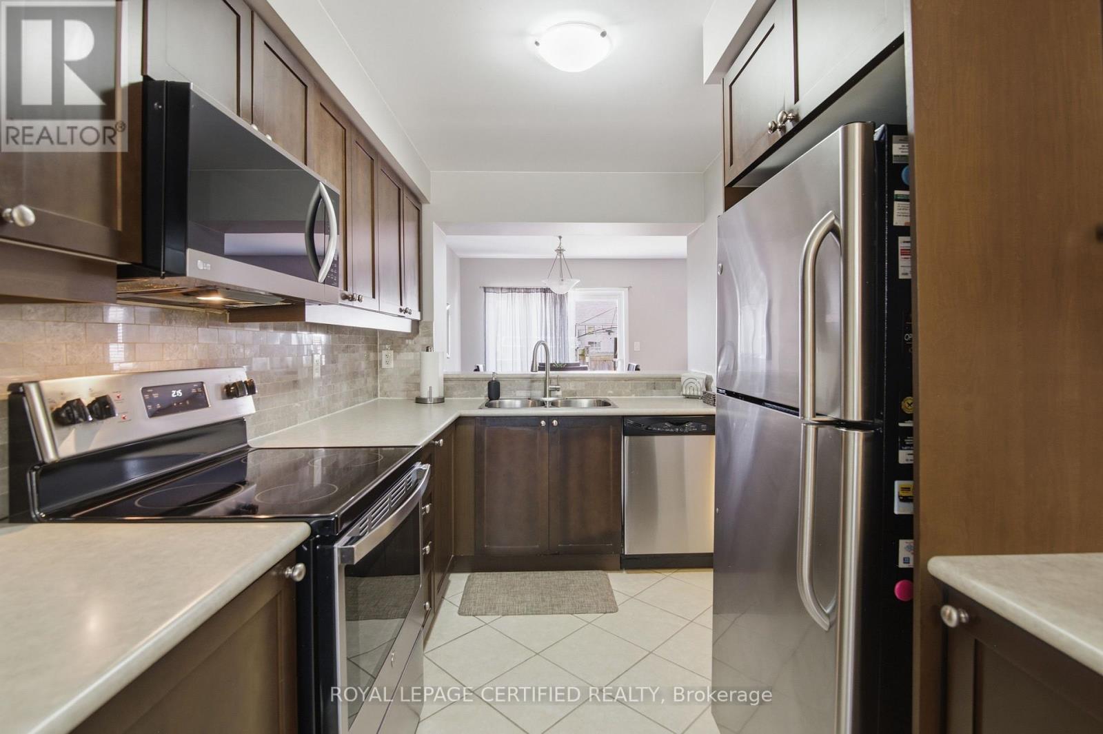 39 VAN FLEET TERRACE - 8
