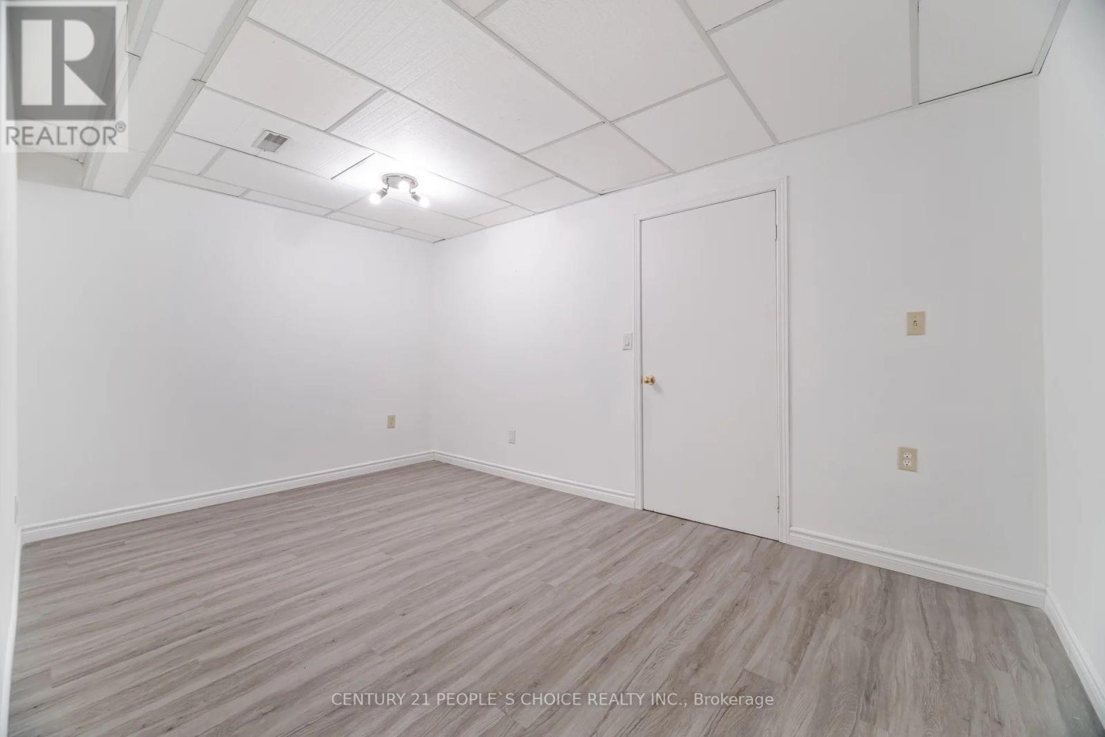 55 VINEBERG DRIVE - 42