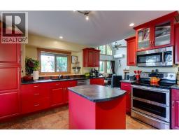 7331 Fintry Delta Road, Kelowna, BC V1Z3V2 Photo 20