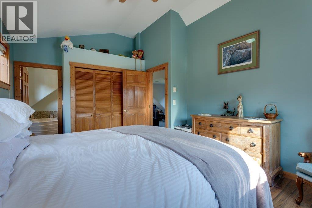 7331 Fintry Delta Road - 42