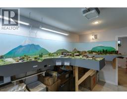 7331 Fintry Delta Road, Kelowna, BC V1Z3V2 Photo 55