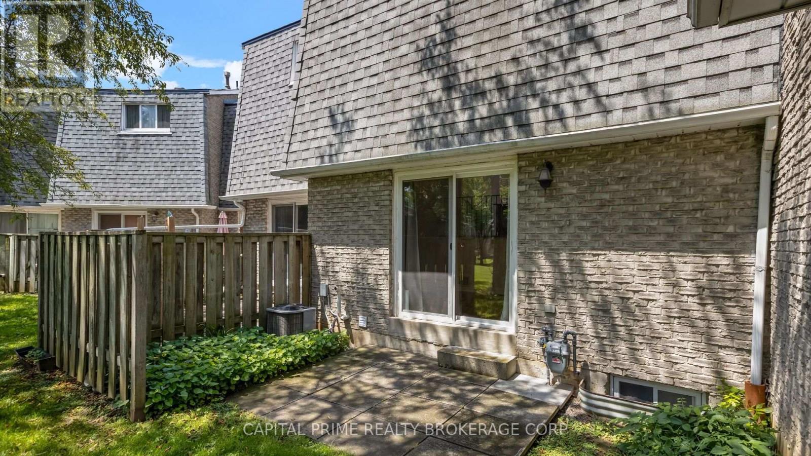 #36 250 BRIDLETOWNE CIRCLE - 31