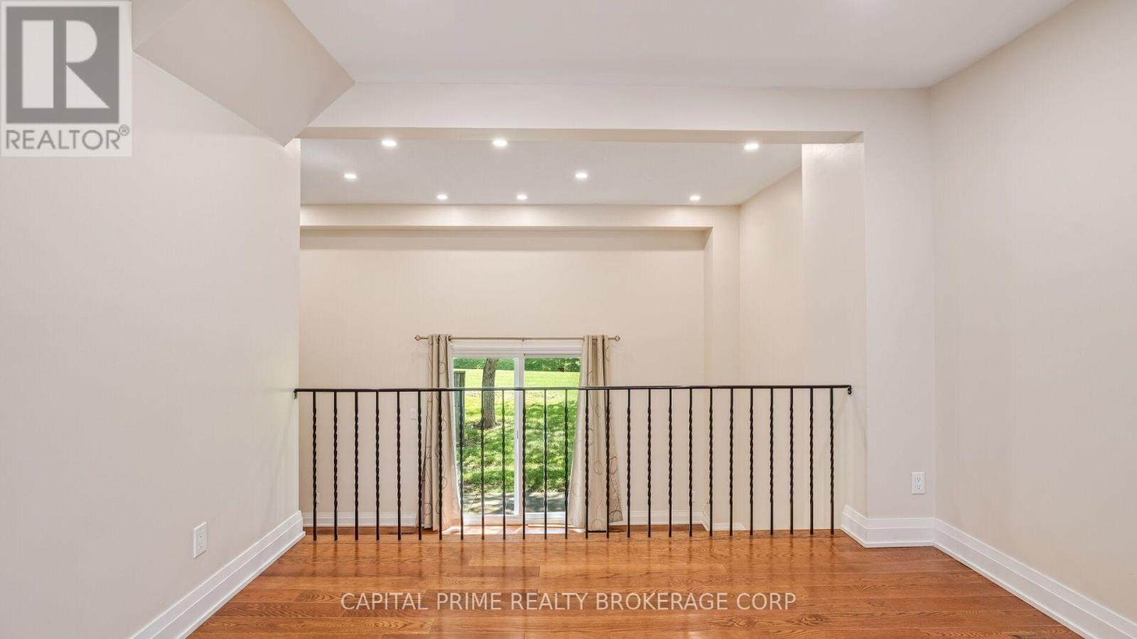 #36 250 BRIDLETOWNE CIRCLE - 6