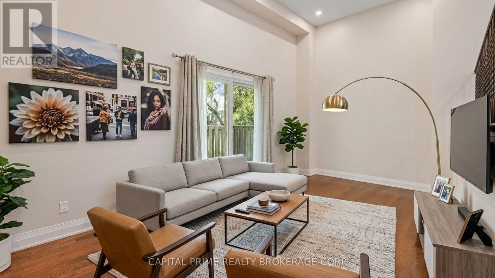 #36 250 BRIDLETOWNE CIRCLE - 7