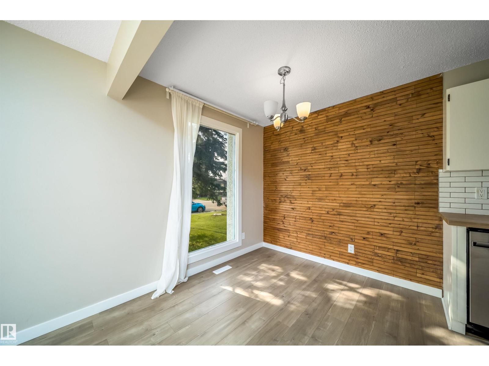 1719 37 ST NW - 22