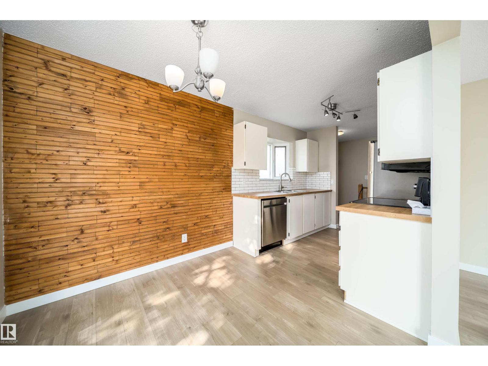 1719 37 ST NW - Image 23