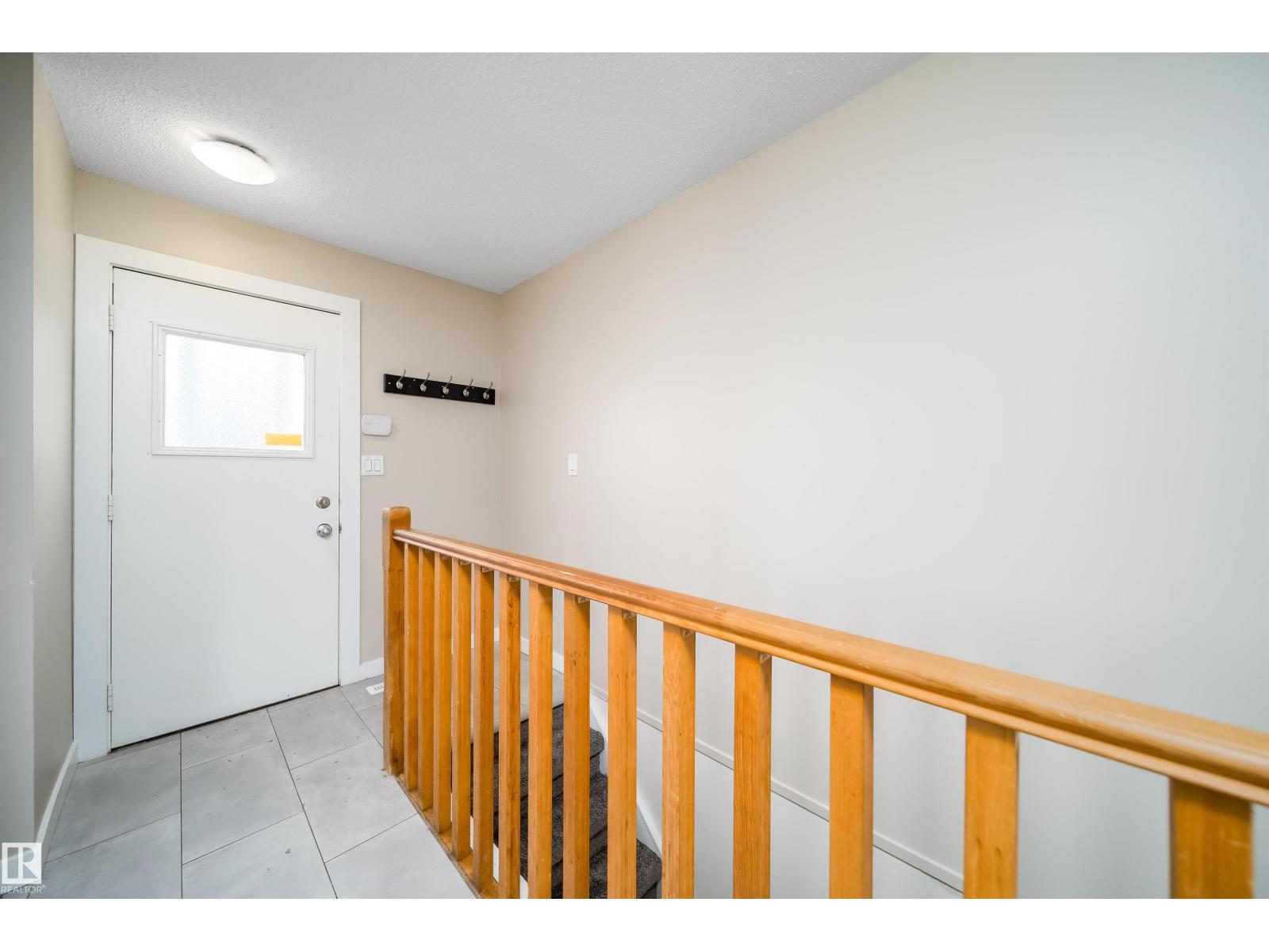 1719 37 ST NW - Image 33