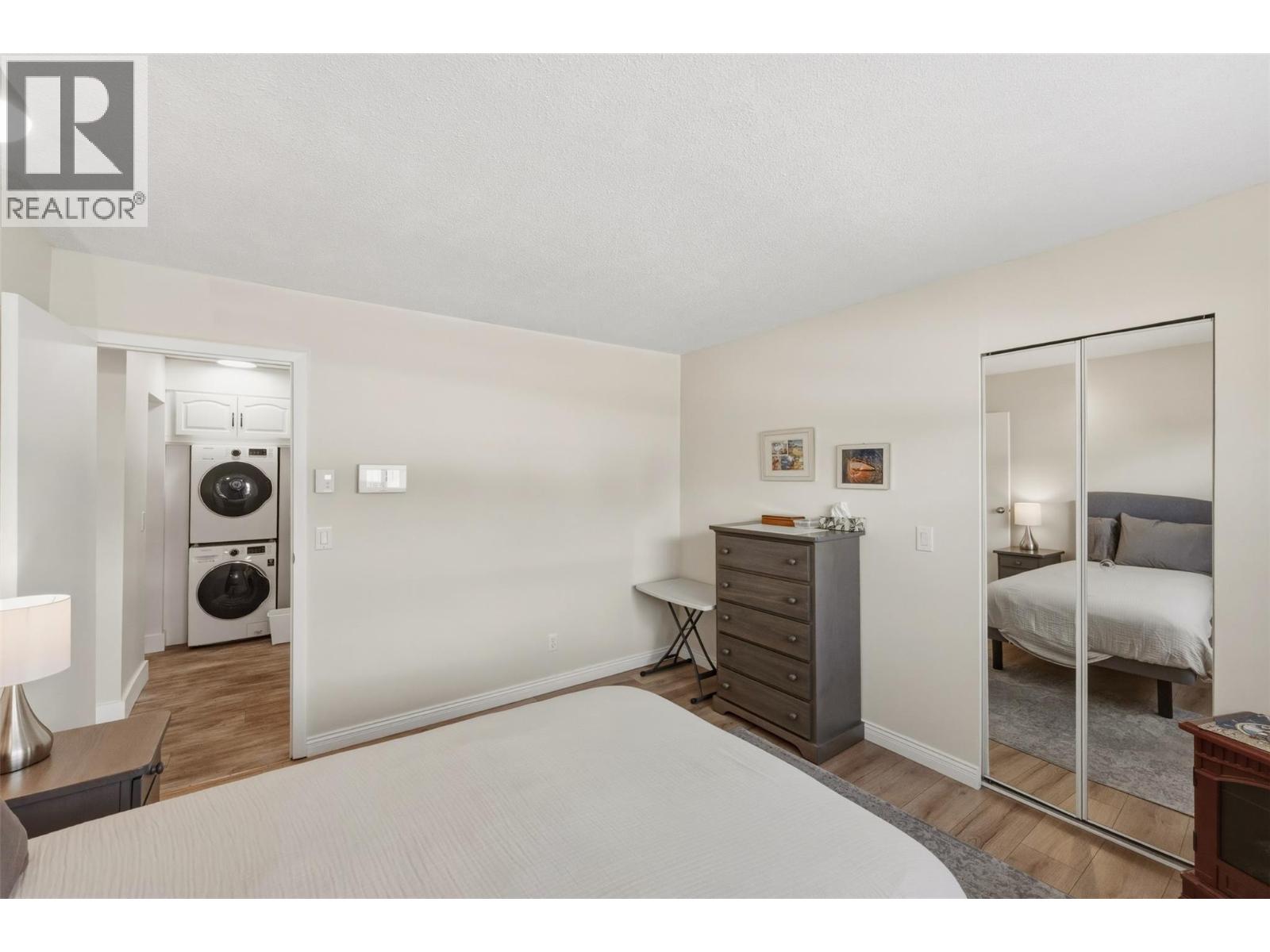 #106 22 Abbott Street - 20