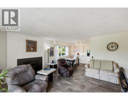 Living room - 22 Abbott Street Unit# 106, Penticton, BC V2A4J2 Photo 6