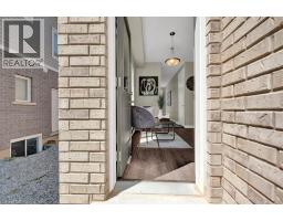 9338 White Oak Avenue, Niagara Falls, ON L2G3P6 Photo 13