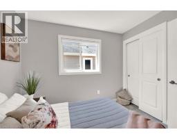 9338 White Oak Avenue, Niagara Falls, ON L2G3P6 Photo 27