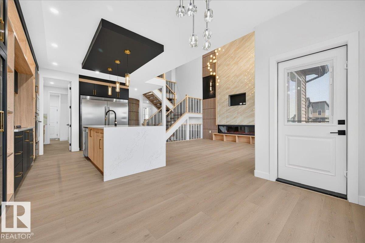427 172 AV NW NW - 21