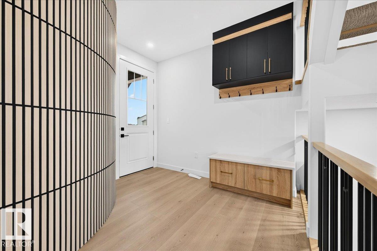 427 172 AV NW NW - Image 4