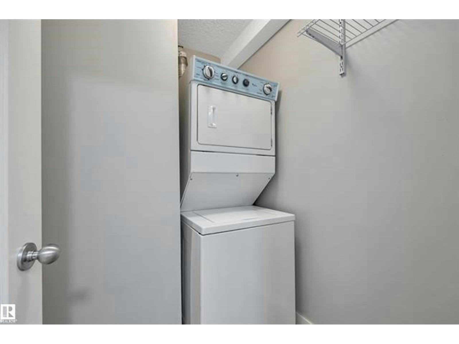 #10 4616 47 ST - 22
