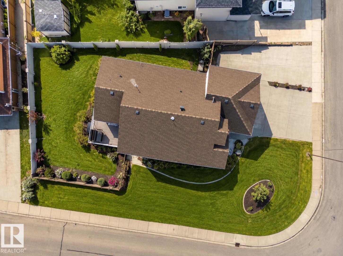 2602 6 AV - Image 28