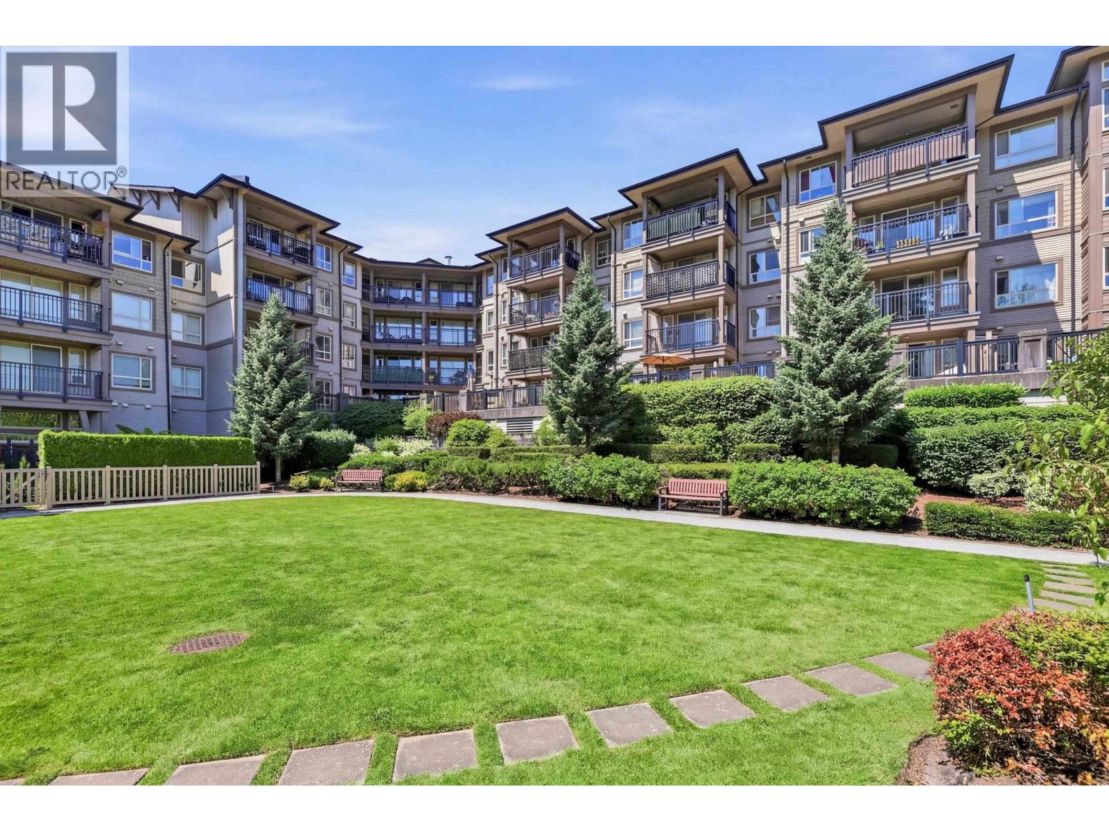 2 Bed, 2 Bath Apartment for Sale in Coquitlam – 308 3178 DAYANEE SPRINGS BOULEVARD, Coquitlam – MLS# R3147140 - Image 21