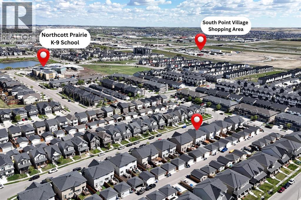 114 Hillcrest Close SW - 2