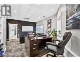 637 Main Street N, Moose Jaw, SK S6H0W6 Photo 25