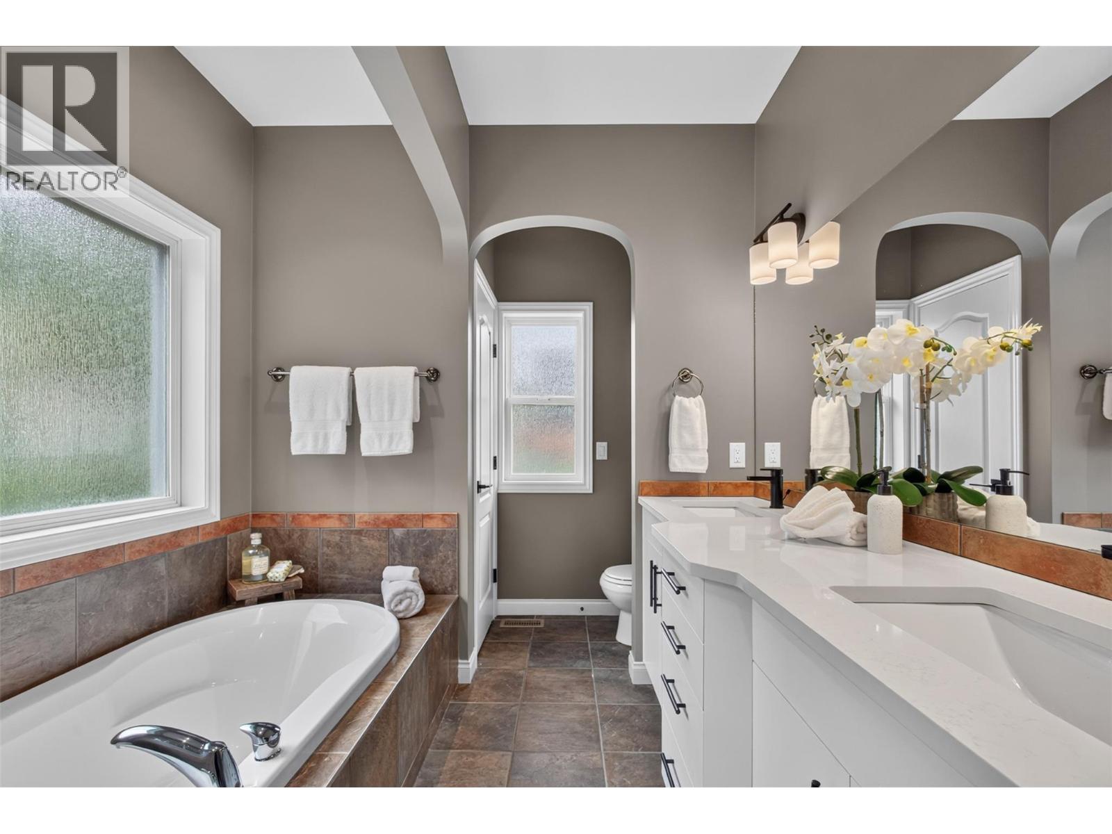 1274 Lakeview Cove Place - Image 14