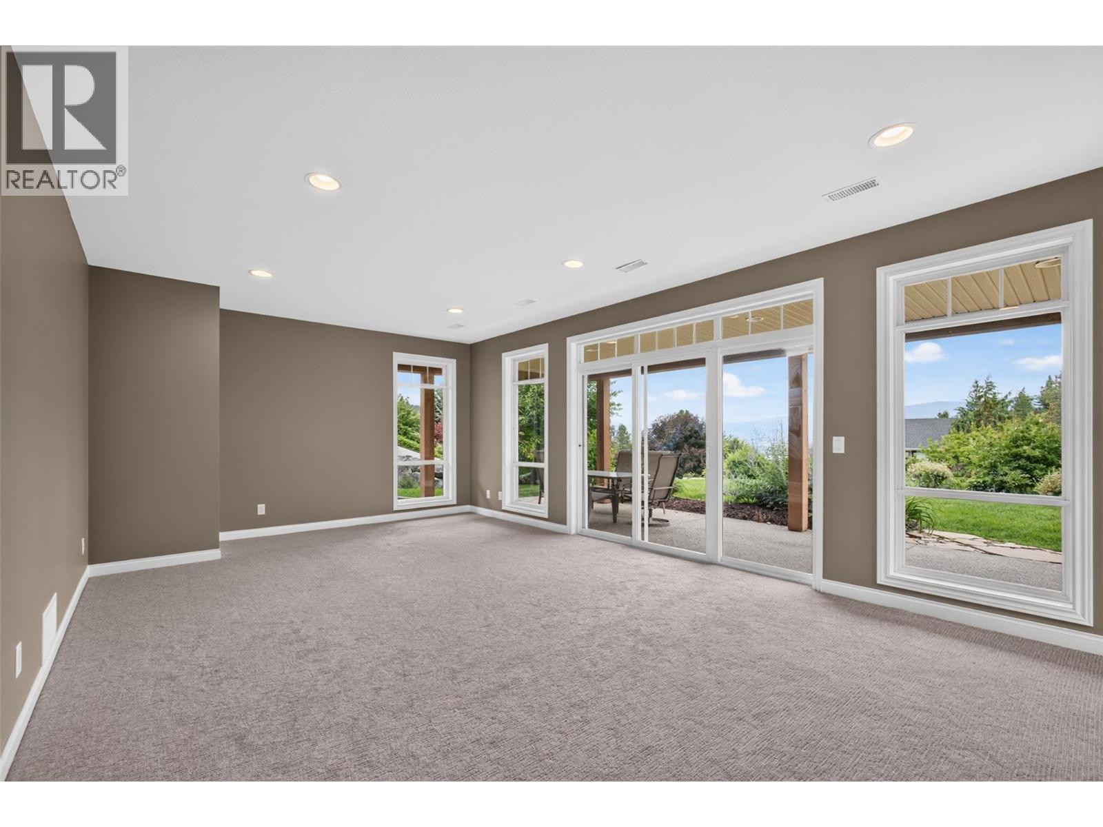 1274 Lakeview Cove Place - Image 27