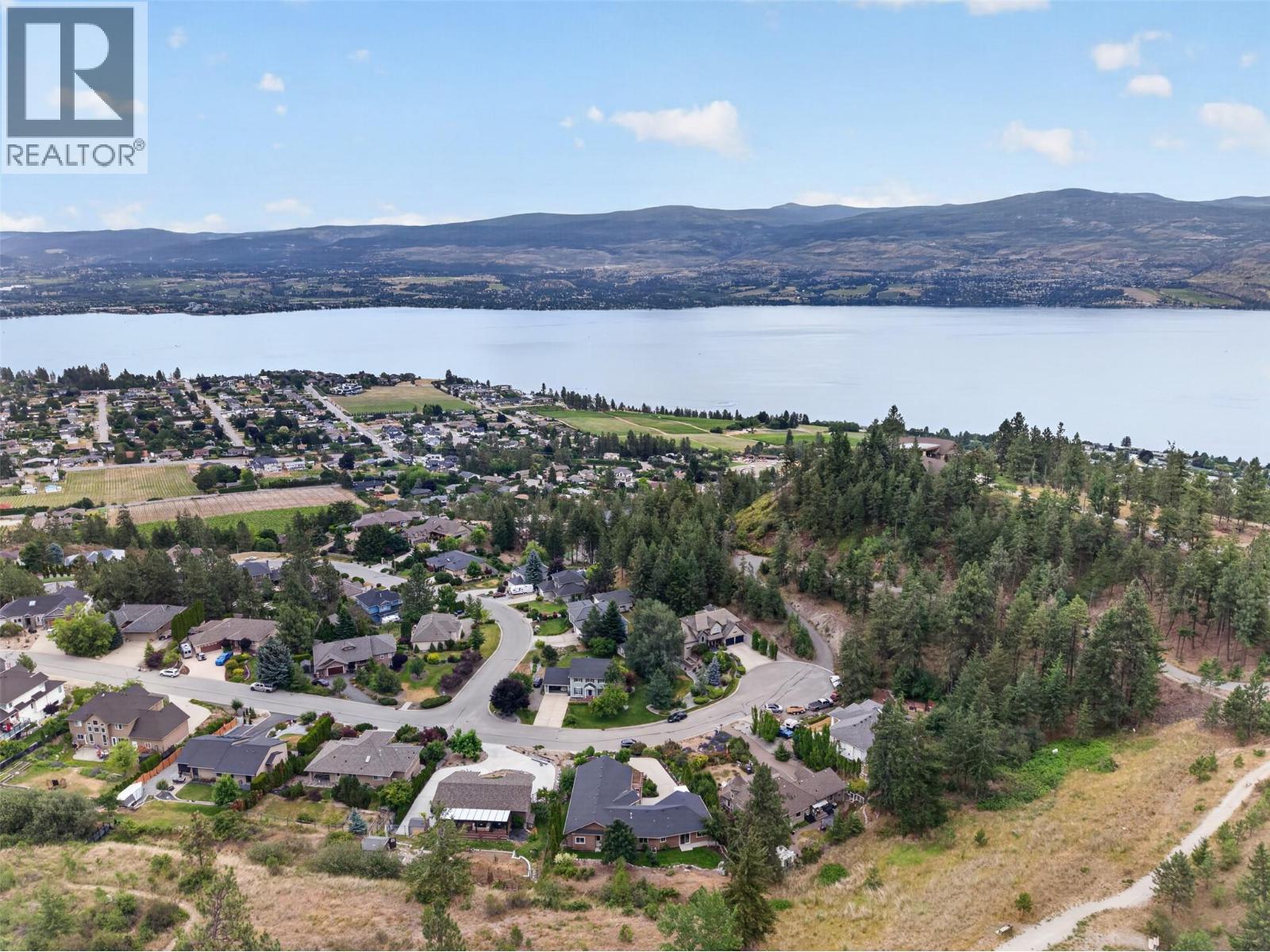 1274 Lakeview Cove Place - Image 50