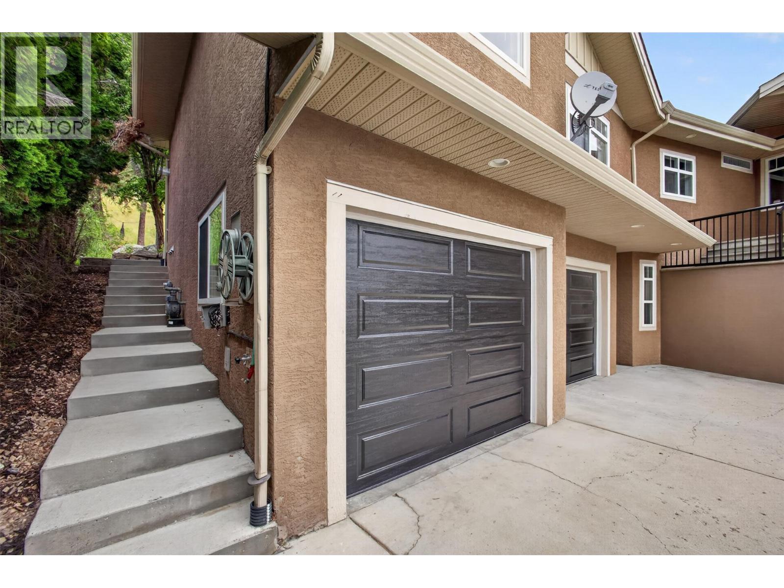 1274 Lakeview Cove Place - Image 49