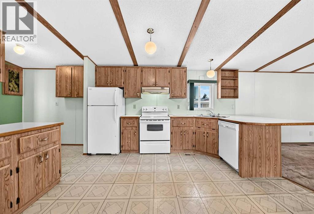 3218 Burroughs Manor NE - 2