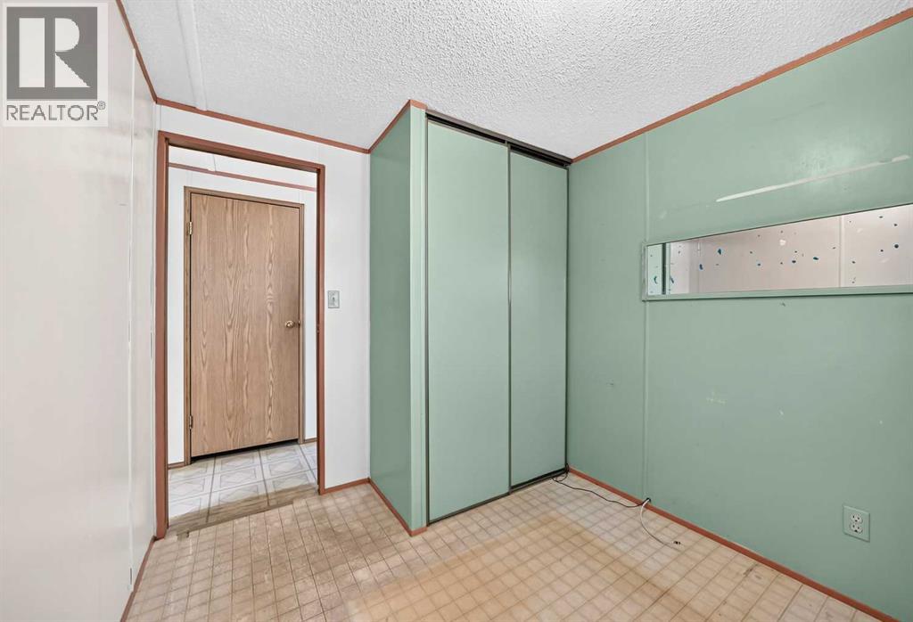 3218 Burroughs Manor NE - 26