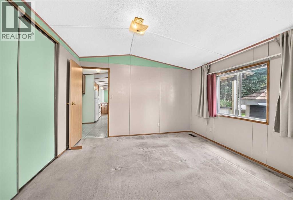 3218 Burroughs Manor NE - 20