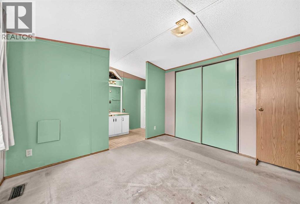 3218 Burroughs Manor NE - 22