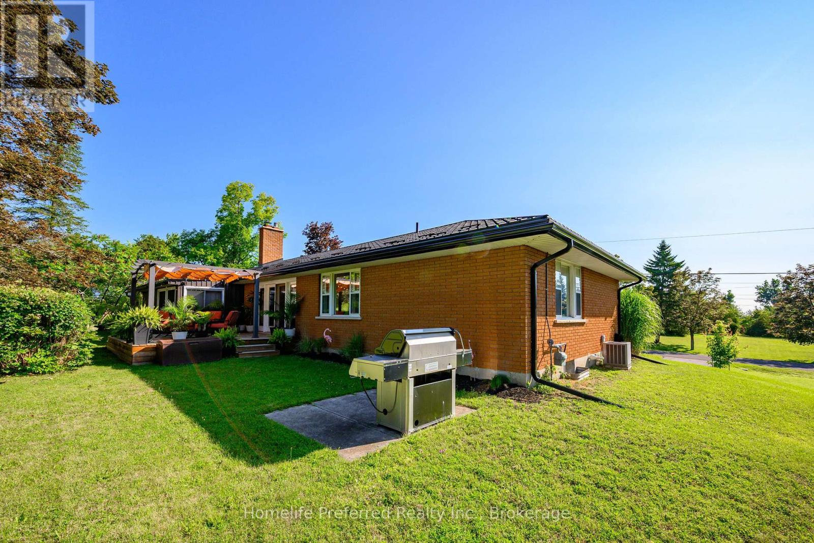 548 BISSVIEW AVENUE - 43