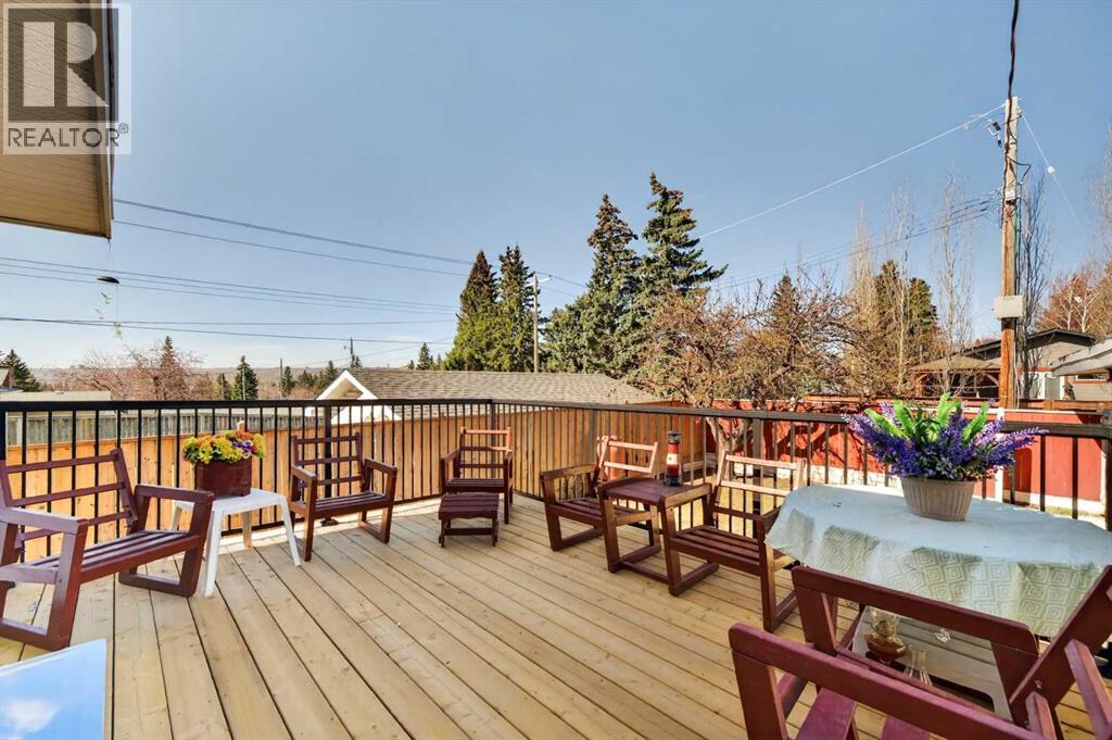 6451 70 Street NW - 35