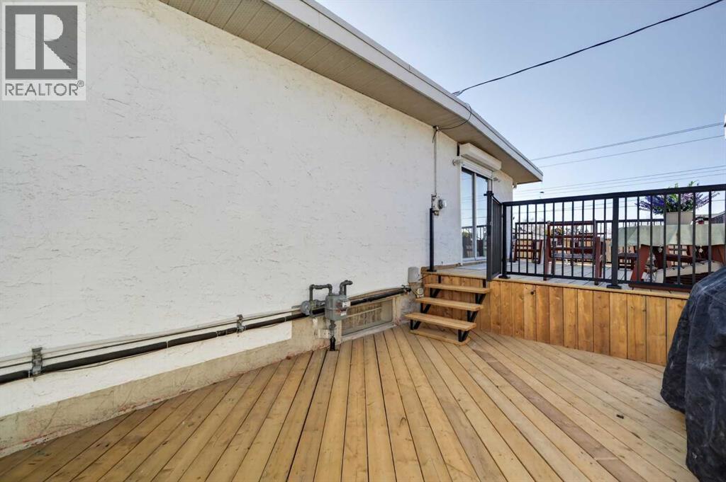 6451 70 Street NW - 37