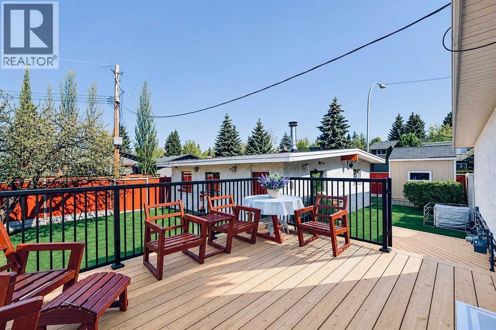 6451 70 Street NW - 32