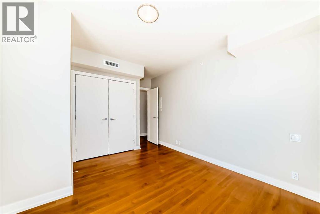 #1126 222 Riverfront Avenue SW - 34