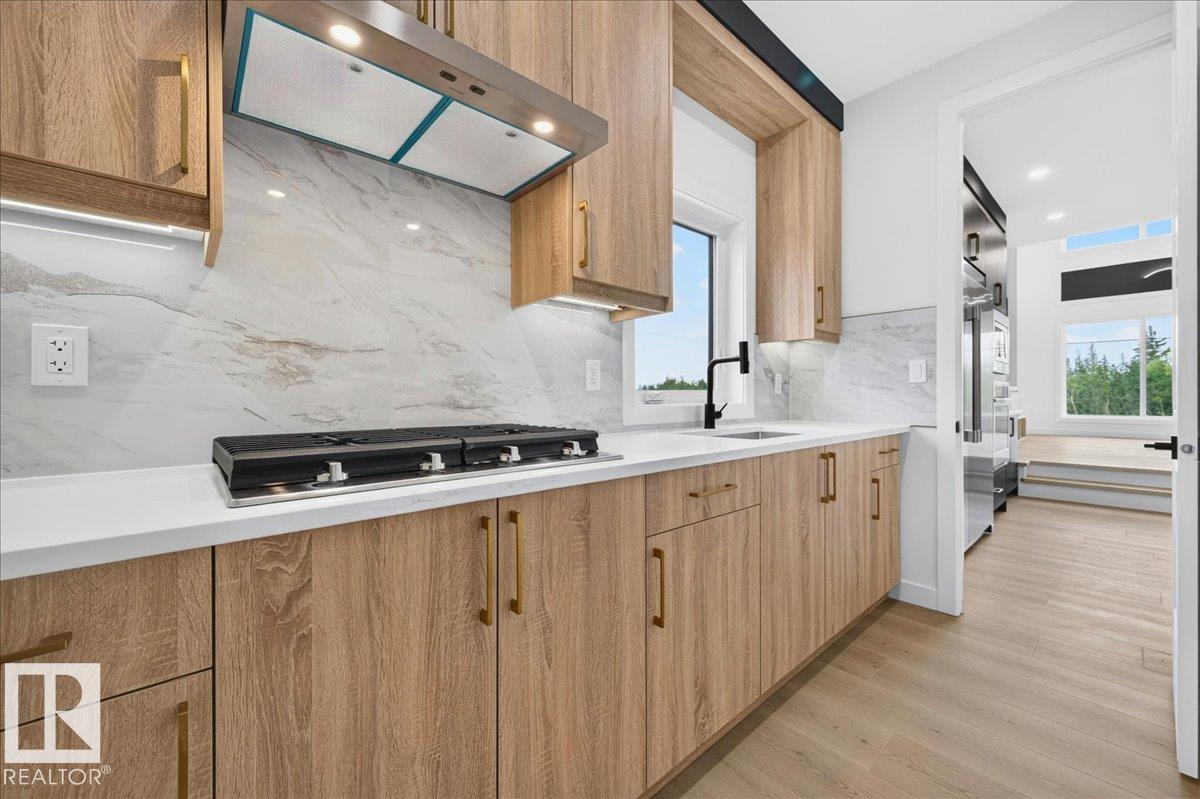 403 172 AV NW NW - 24