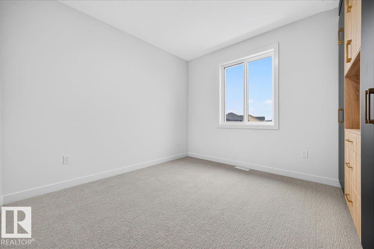 403 172 AV NW NW - 37