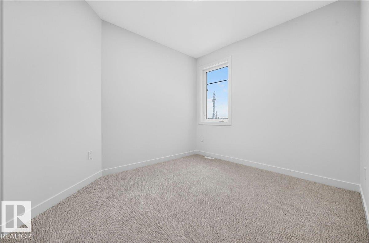 403 172 AV NW NW - 40